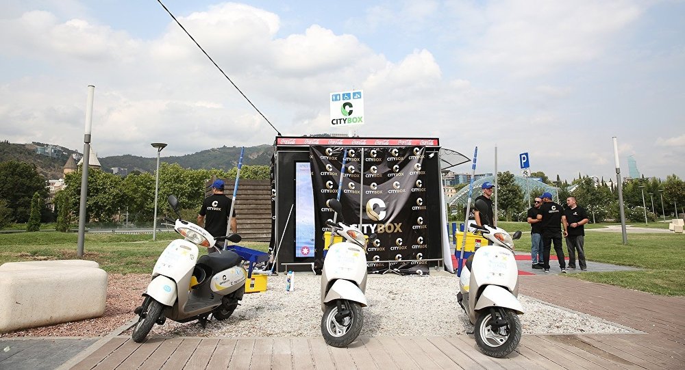 В Тбилиси израильская компания City Box приступила к установке общественных туалетов