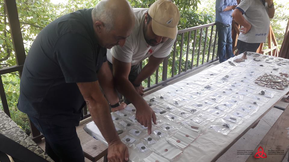 В Самшвилде археологи обнаружили монеты грузинских царей