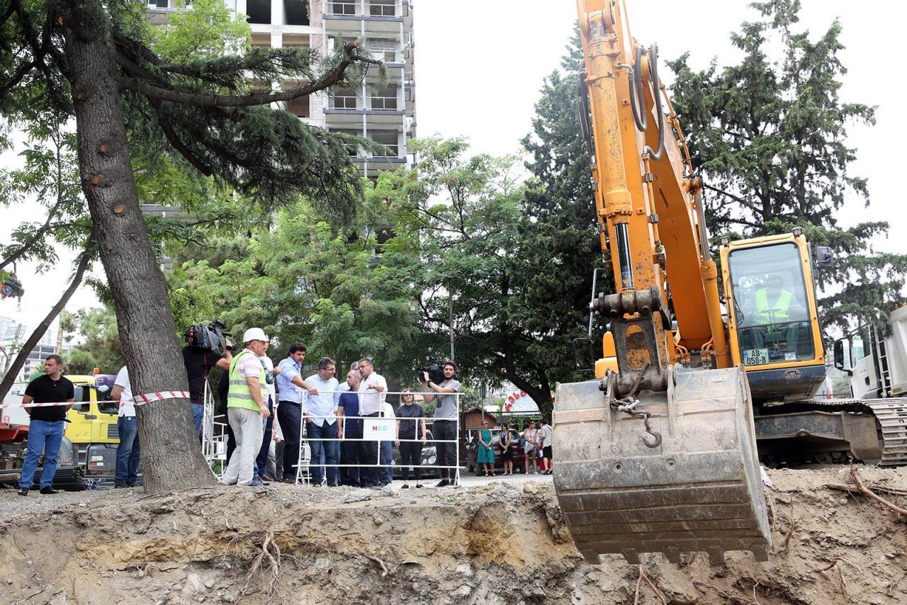 В Тбилиси начинается строительство новой двухъярусной эстакады