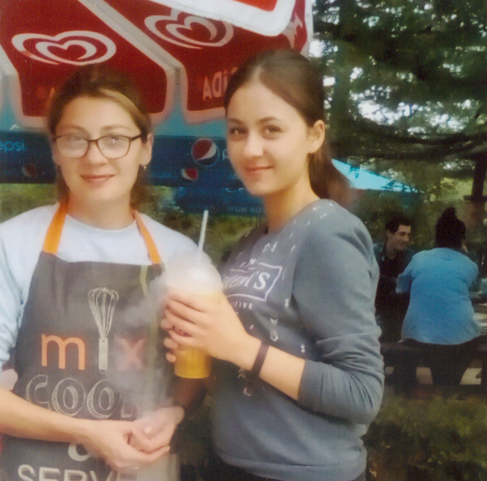 Приглашаем прохладиться в наш любимый парк Мтацминда