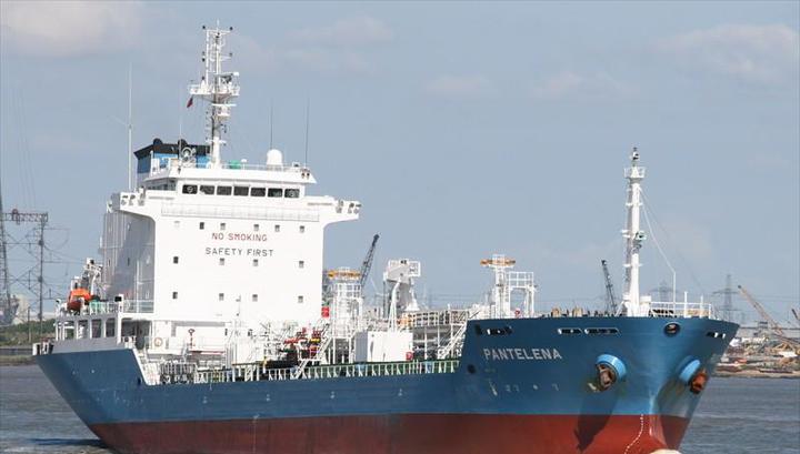 Танкер Pantelena с 17 грузинскими моряками, доставлен в порт Овендо в Габоне, а затем – в Ломе (Того)