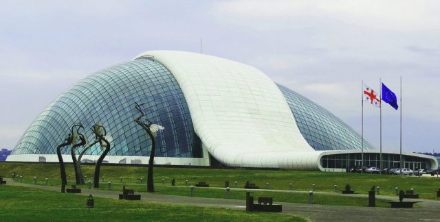 В здании парламента Грузии в Кутаиси разместится региональный центр полиции