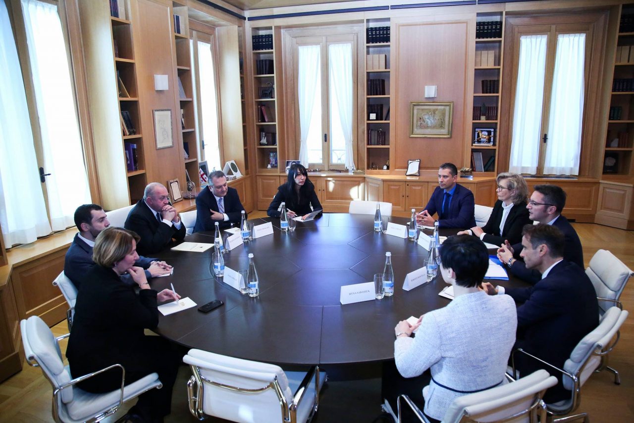 Георгий Маргвелашвили встретился с международными наблюдателями