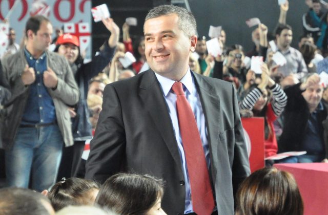 Давид Бакрадзе завил, что помилует Вано Мерабишвили, если победит на выборах