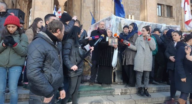 В Тбилиси прошла акция в связи с днем рождения Темирлана Мачаликашвили