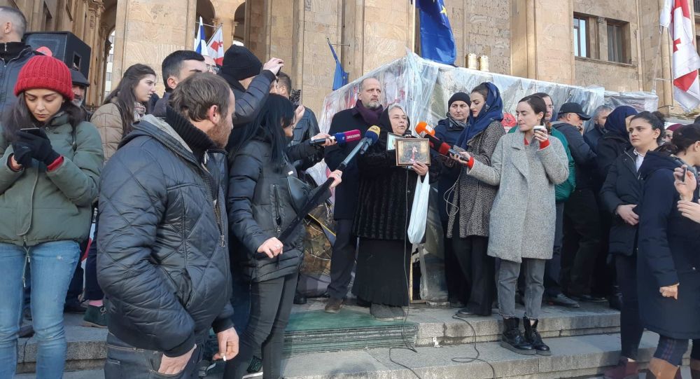 В Тбилиси прошла акция в связи с днем рождения Темирлана Мачаликашвили
