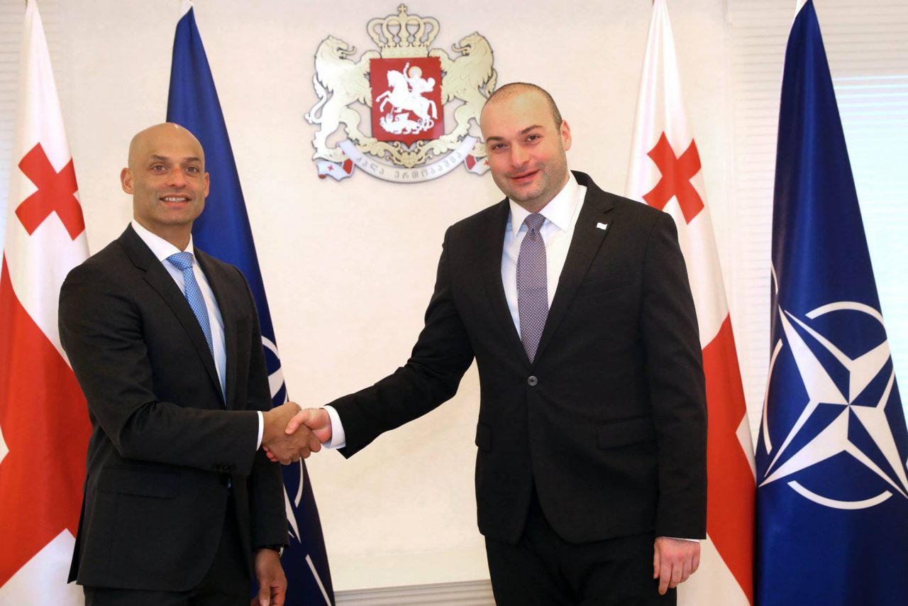 Премьер-министр Грузии встретился со специальным представителем генерального секретаря НАТО