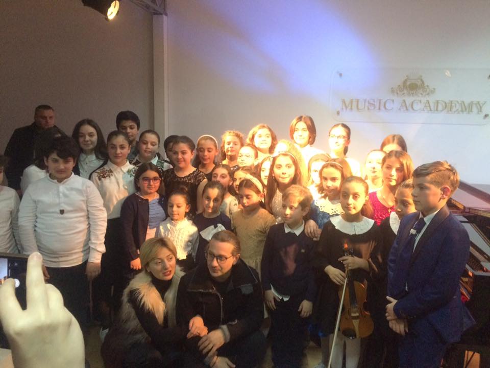 Академия для будущих «академиков» музыки и искусства Валериана Шиукашвили