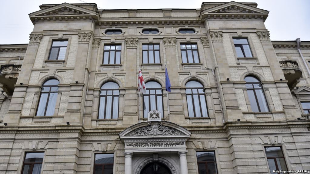 В списке кандидатов в судьи Верховного суда Грузии те же представители системы