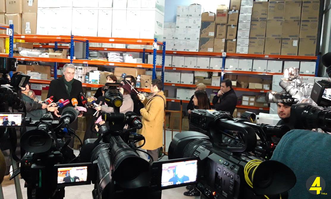 В Грузию дополнительно поступило 13 000 лечебных доз «Тамифлю»