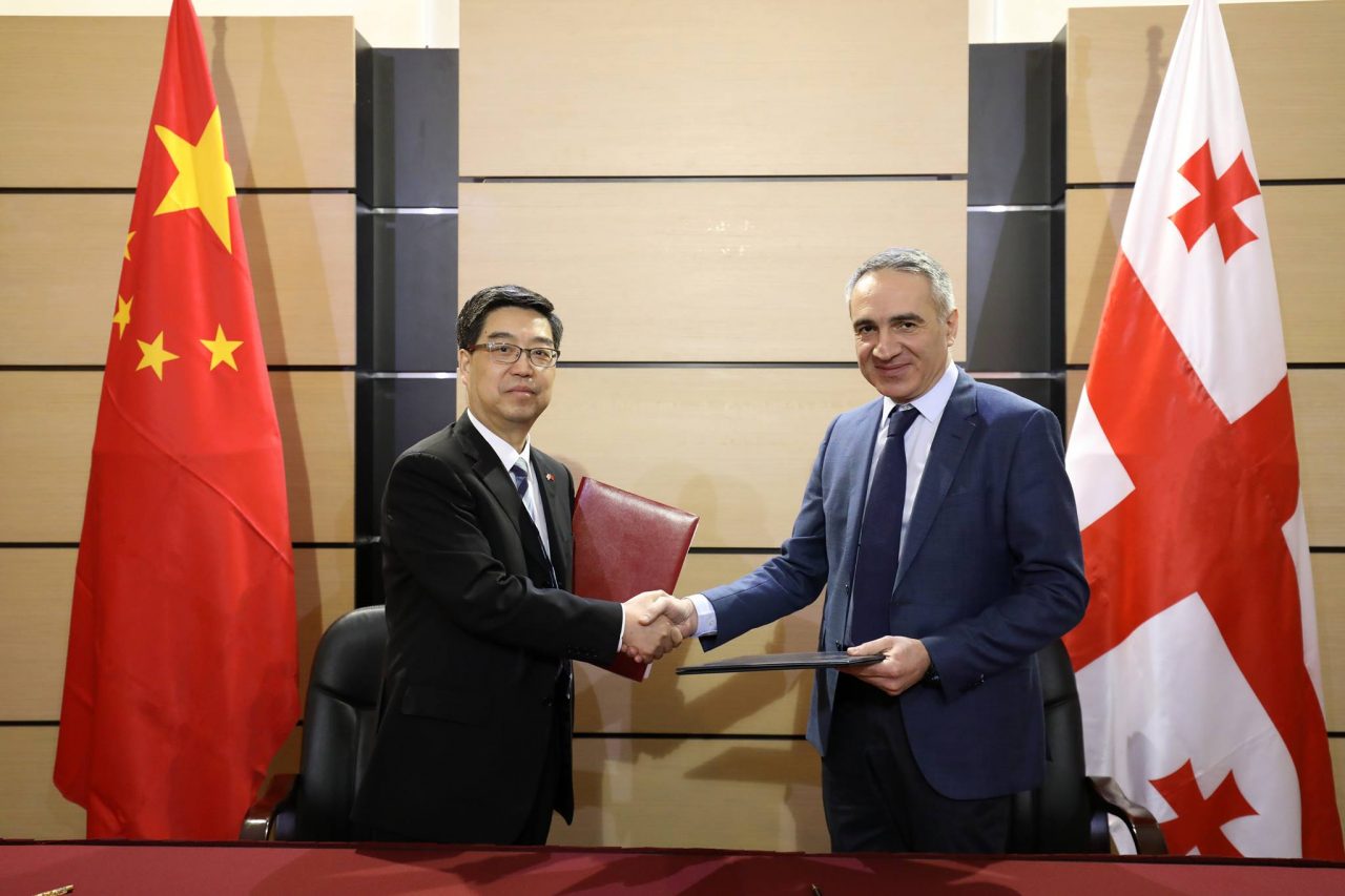 В Грузии ученики публичных школ смогут изучать китайский язык