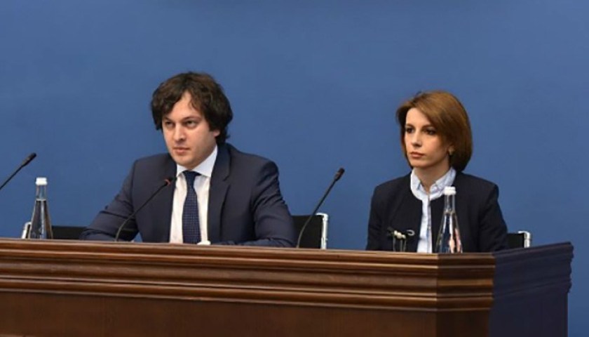 Ираклий Кобахидзе и Тамар Чугошвили подведут результаты нового регламента парламента