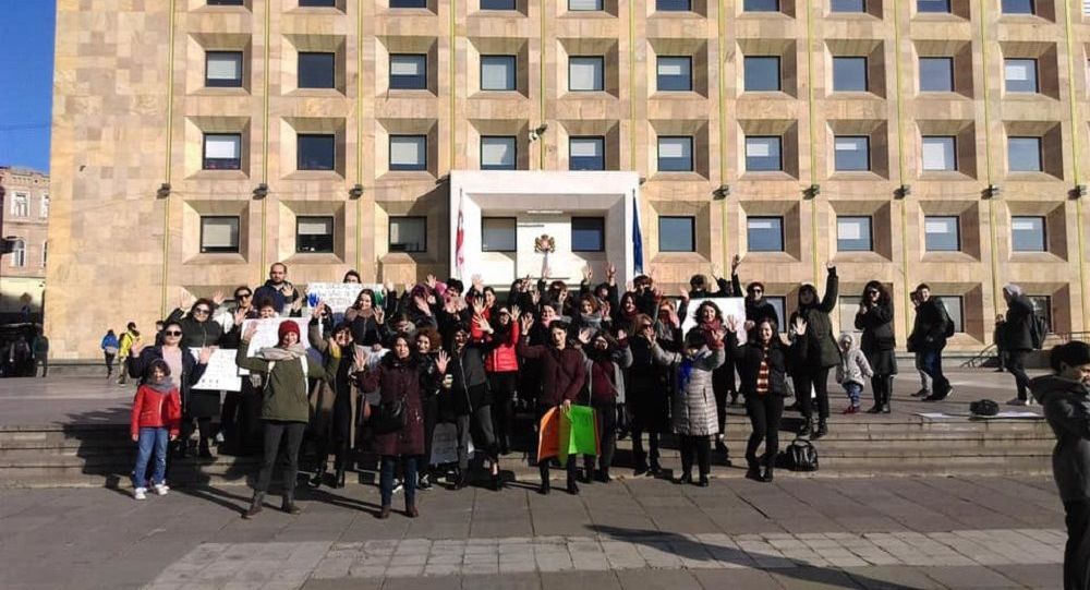 В Грузии проходит забастовка социальных работников