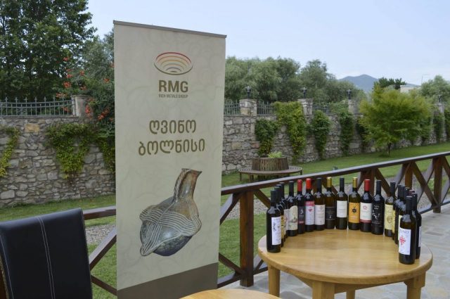 В Грузии в реестре названий места происхождения зарегистрировано вино "Болниси"