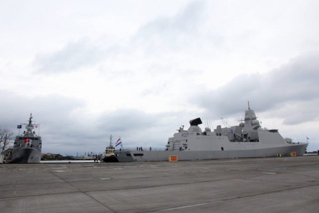 В порт Поти вошли корабли второго постоянно действующего морского соединения НАТО (SNMG2)