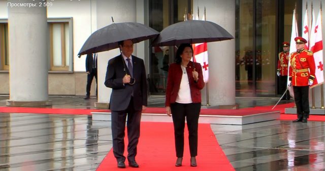 Во Дворце государственных церемоний прошла официальная встреча президента Республики Кипр