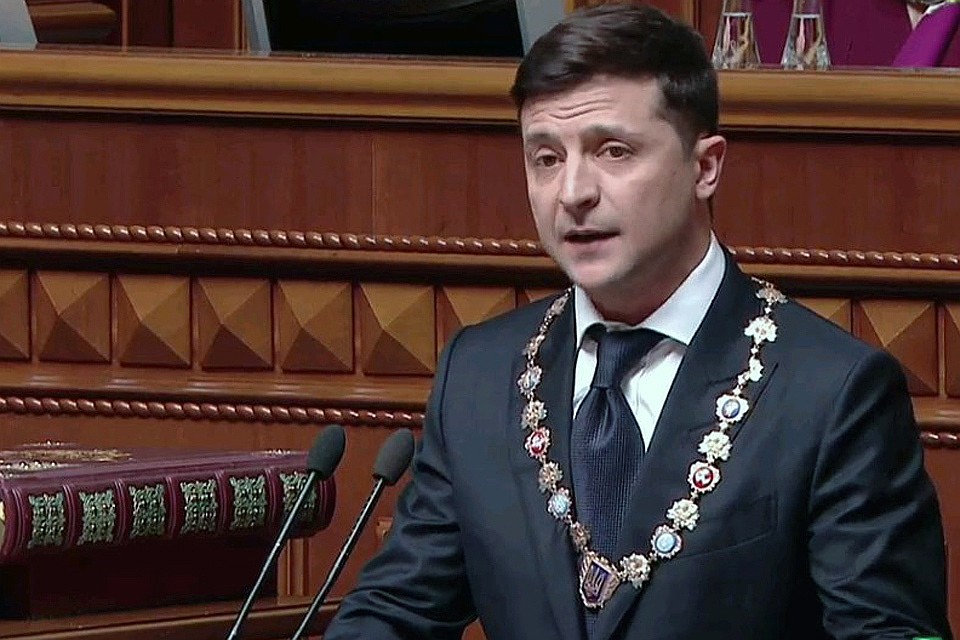 Владимир Зеленский официально вступил в должность президента Украины