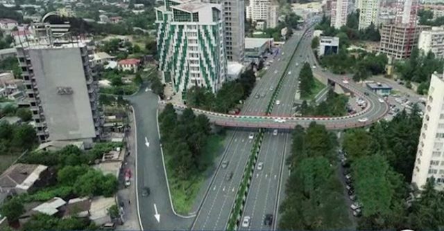 В Тбилиси завершается строительство двухъярусной эстакады