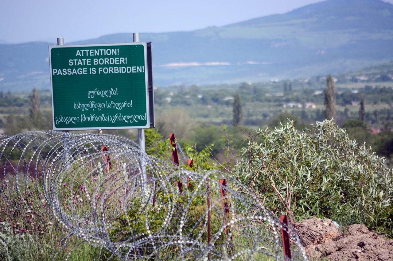 Состоялась встреча с представителями де-факто властей Цхинвали