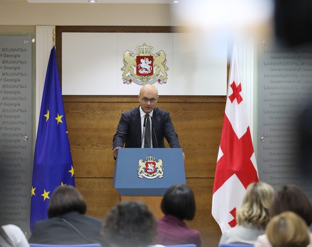 В Тбилиси могут построить городскую железную дорогу