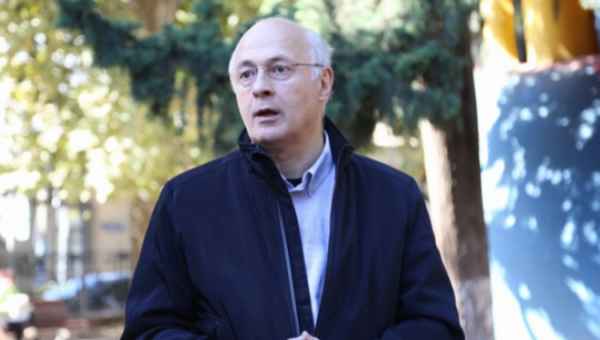 Скандальныйдепутат сакребуло Тбилиси Эрекле Кухианидзе снят со своей должности и исключен из большинства