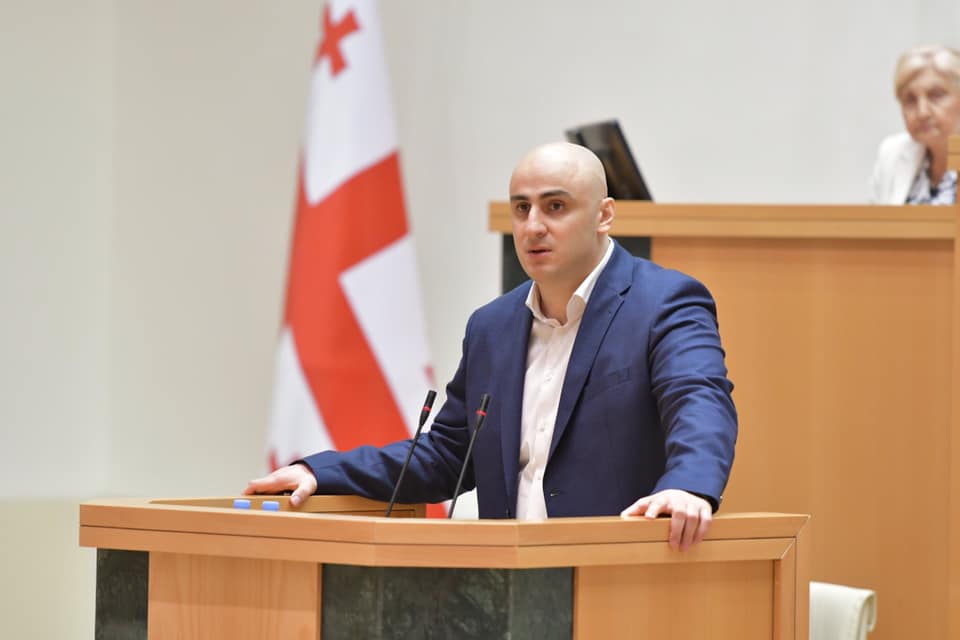 Ника Мелия лишен депутатского мандата