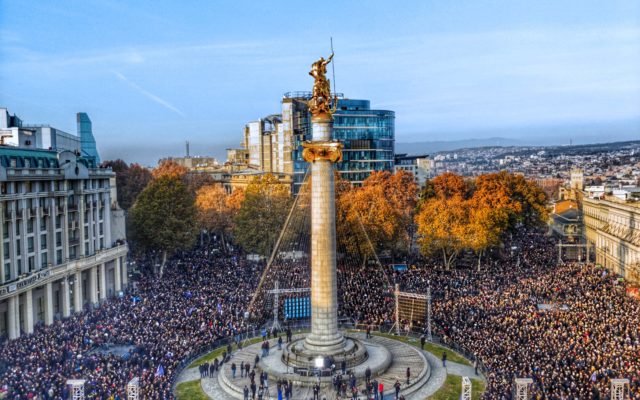 «Грузинская мечта» созвала всех своих сторонников в Тбилиси