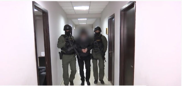 В Тбилиси задержаны вымогатели выдававшие себя за сотрудников полиции