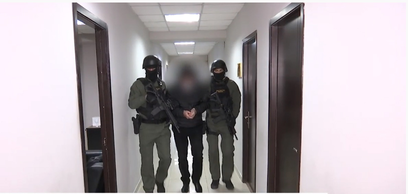 В Тбилиси задержаны вымогатели выдававшие себя за сотрудников полиции