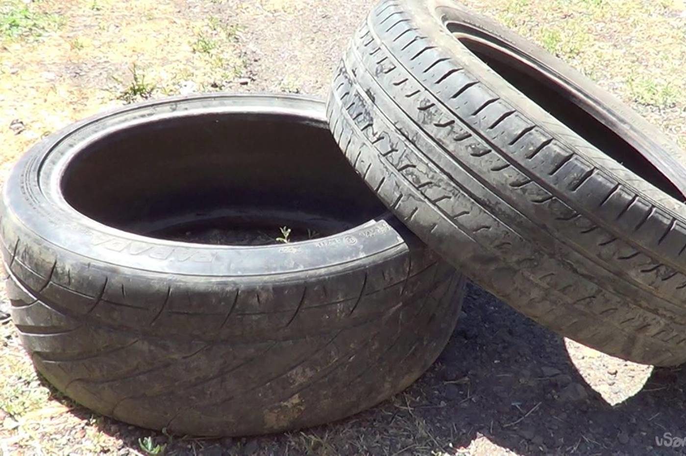 В Грузии автомобили с покрышками десятилетней давности не смогут пройти техосмотр