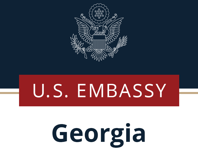 Посольство США сообщило о бомбах в торговых центрах Тбилиси