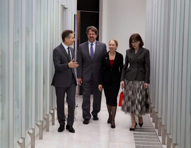 Бидзина Иванишвили и Екатерина Хведелидзе приняли Келли Дегнан и ее супруга