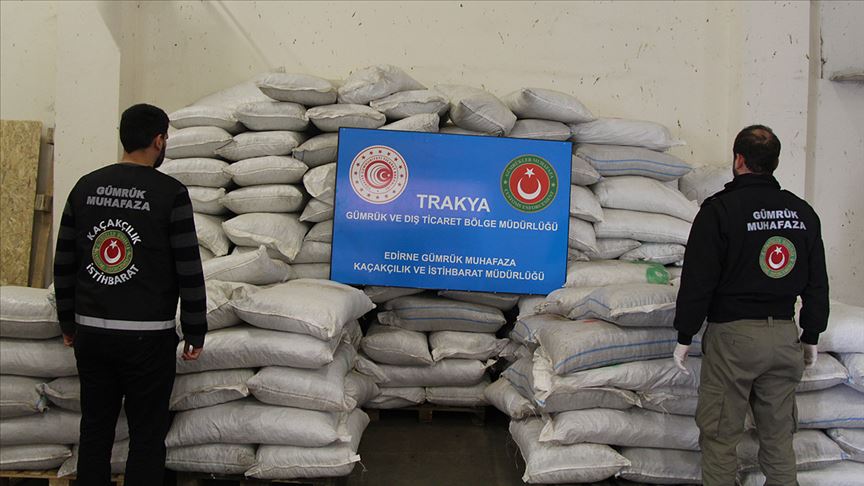 https://www.aa.com.tr/tr/turkiye/bakan-pekcan-kapikulede-bir-operasyonda-2-ton-70-kilogram-es