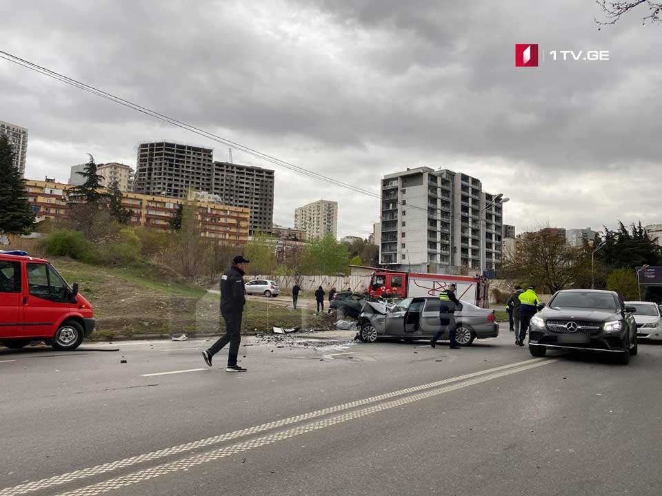В Тбилиси в автоаварии погибли три человека
