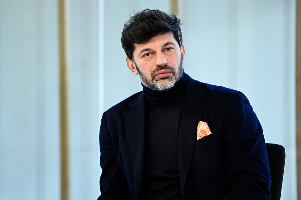 Мэр Тбилиси призвал на пасху всем оставаться дома