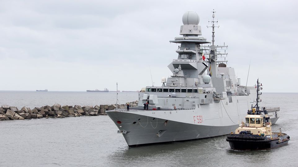 В порт Поти вошли четыре натовских фрегата