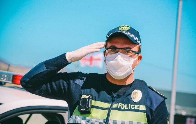 За 28 дней действия режима чрезвычайного положения в Грузии выписаны штрафы на 17 млн лари