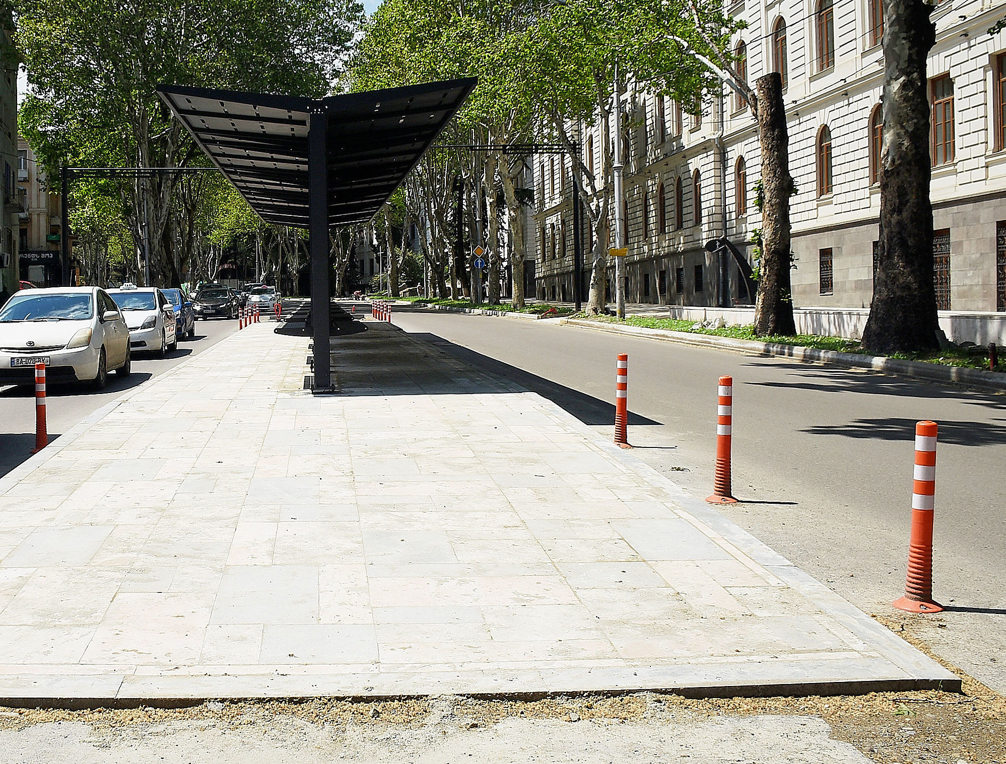 В Тбилиси автобусные полосы на проспекте Чавчавадзе будут расположены в середине дороги