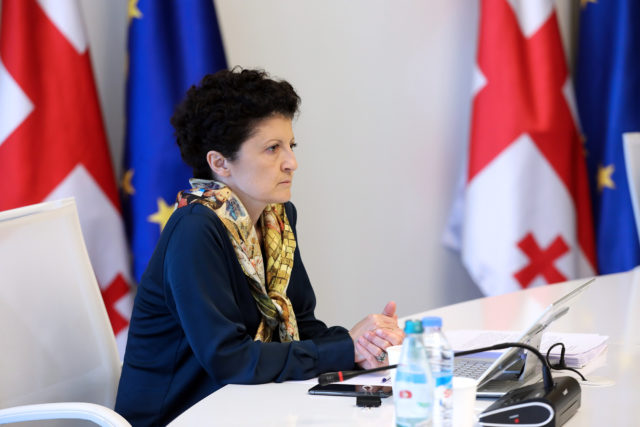 Министр культуры и спорта Теа Цулукиани подала в отставку