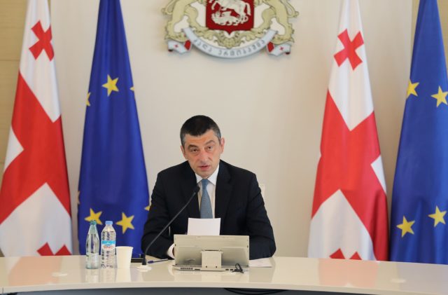 В Грузии общественный транспорт заработает с 29 мая, рестораны, бары и кафе возобновят работу с 8 июня