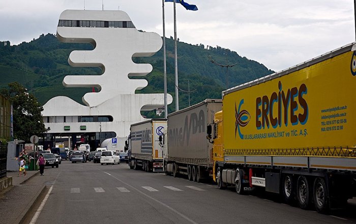 Депутат парламента Турции обвинил грузинскую таможню в коррупции