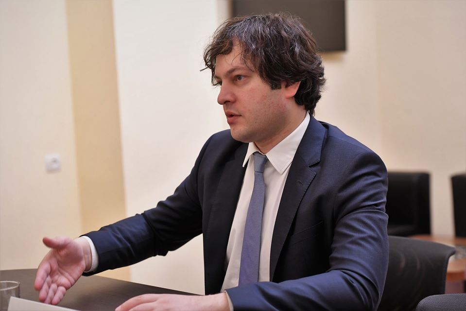 Кобахидзе прокомментировал обвинения в адрес премьера Грузии