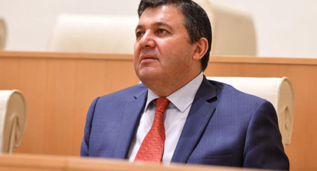 В Ахалкалаки неизвестные пытались взорвать автомобиль депутата