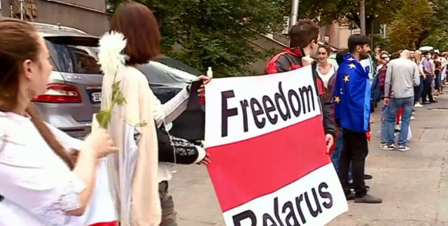 В Тбилиси прошла акция солидарности с народом Беларуси