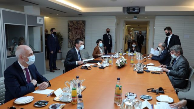 Грузия подписала два соглашения на получение 129 миллионов евро для борьбы с COVID-19