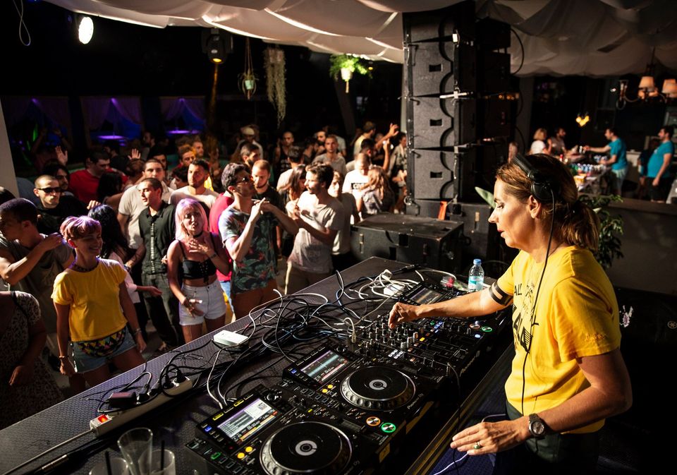 В Батуми в результате проверки закрыли четыре ночных клуба