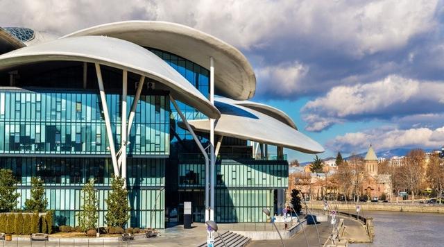 Дом юстиции Грузии изменяет систему предварительного бронирования визитов