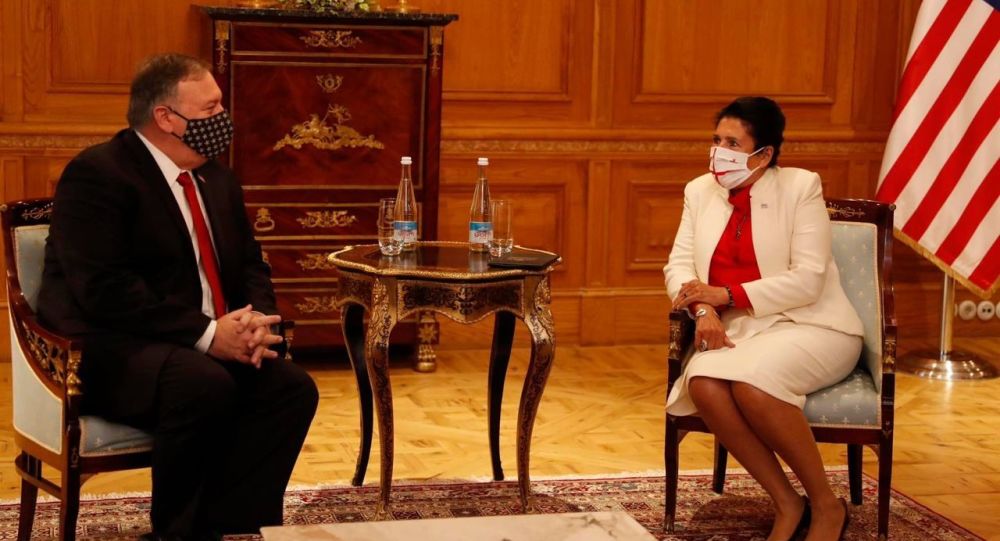 В Тбилиси прошла встреча Саломе Зурабишвили и Майка Помпео