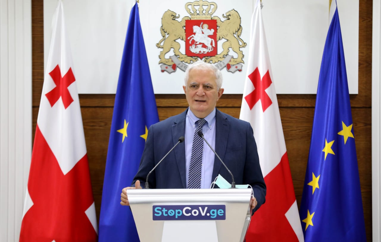 Амиран Гамкрелидзе: коронавирусом в Грузии заразились более восьми тысяч медиков
