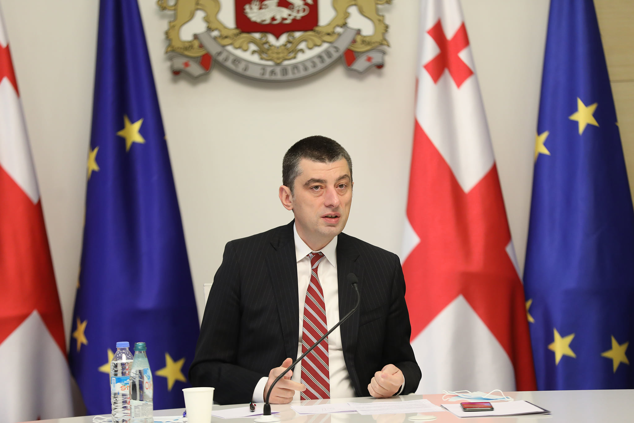 Георгий Гахария представил состав нового правительства парламенту Грузии